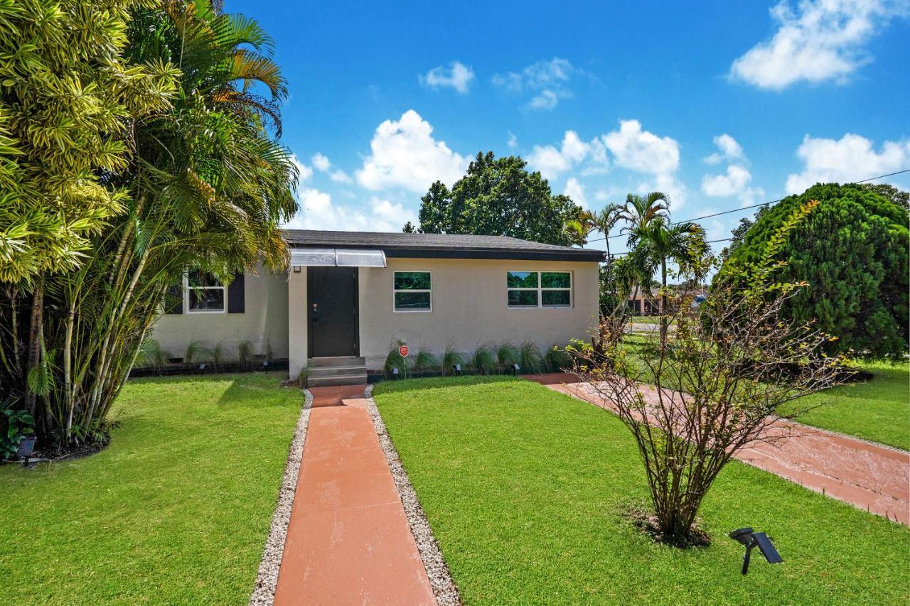 Luxury Chill Close To: South Beach/airport/wynwood/design District/4 Free Gated Parking Casa vacanze *